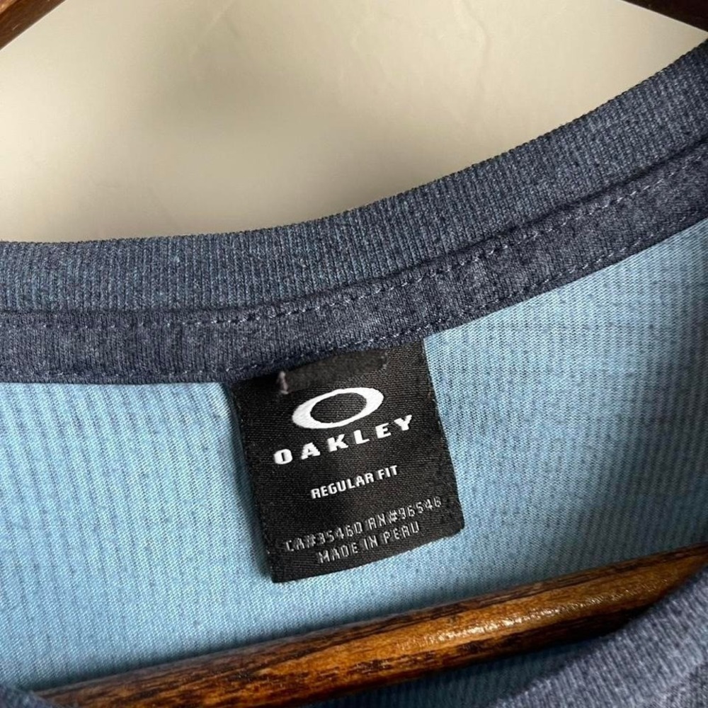 Mens Oakley Blue Wave T Shirt size Med - Picture 4 of 6